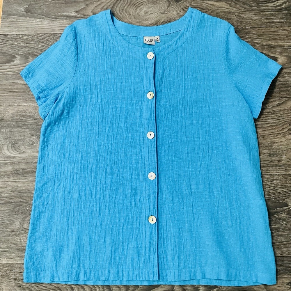 Focus Casual Life Sz M Blue Button Front Blouse Cotton Textured Minimalist